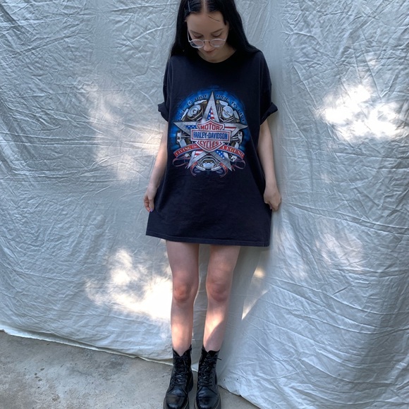 Authentic Harley Davidson Rare Paris, TX Tee - Picture 1 of 4